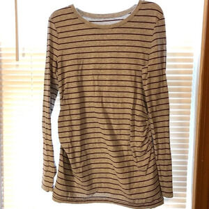 Love by Gap maternity top size S